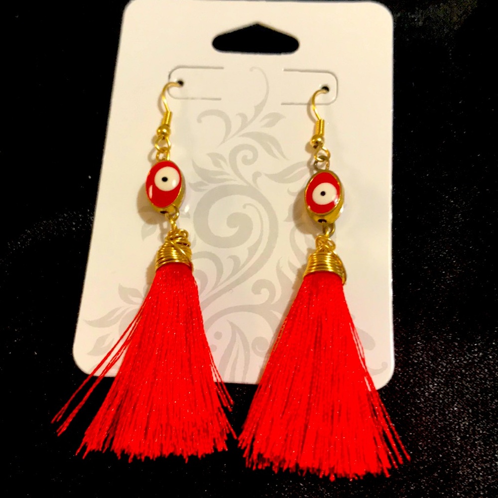 Red little evil eye with tassels in Goldlaminated